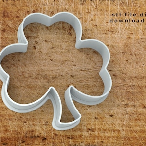 Clover cookie cutter STL file.