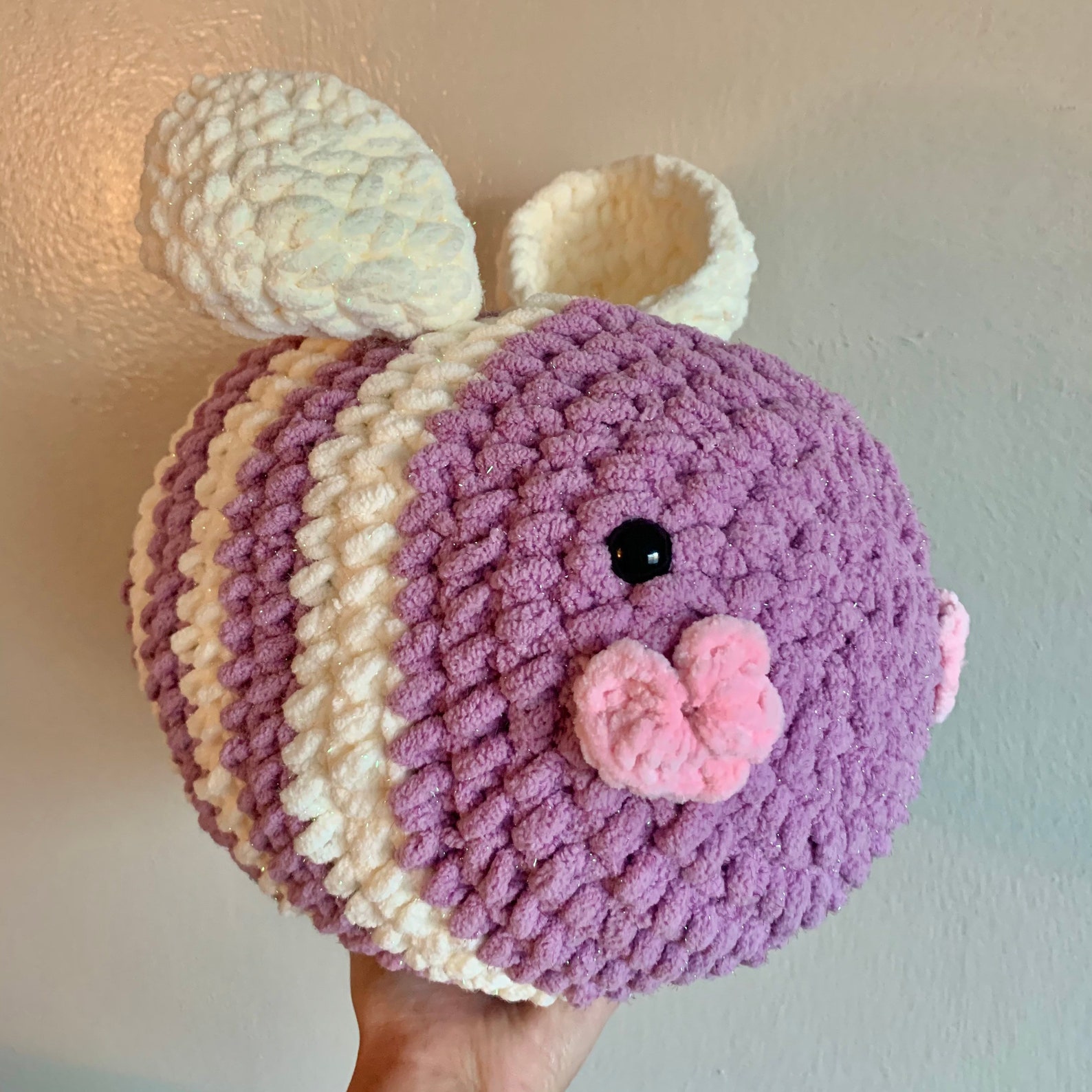 Jumbo Chunky Crochet Sparkle Bee Plushie | Etsy