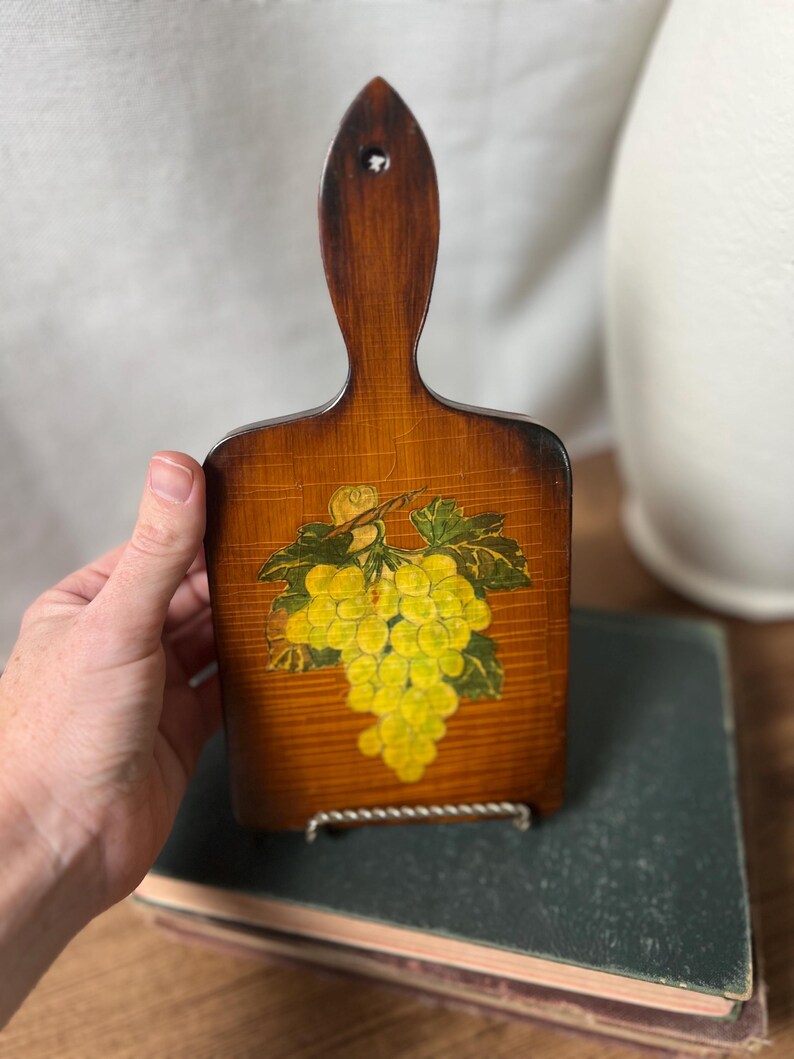 Vintage Grapes on Vine Cheese Board, Grape Cutting Board, Grape Kitchen ...
