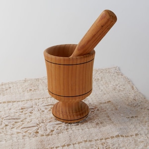 Vintage Wood Mortar and Pestle: 4in Farmhouse Kitchen Decor