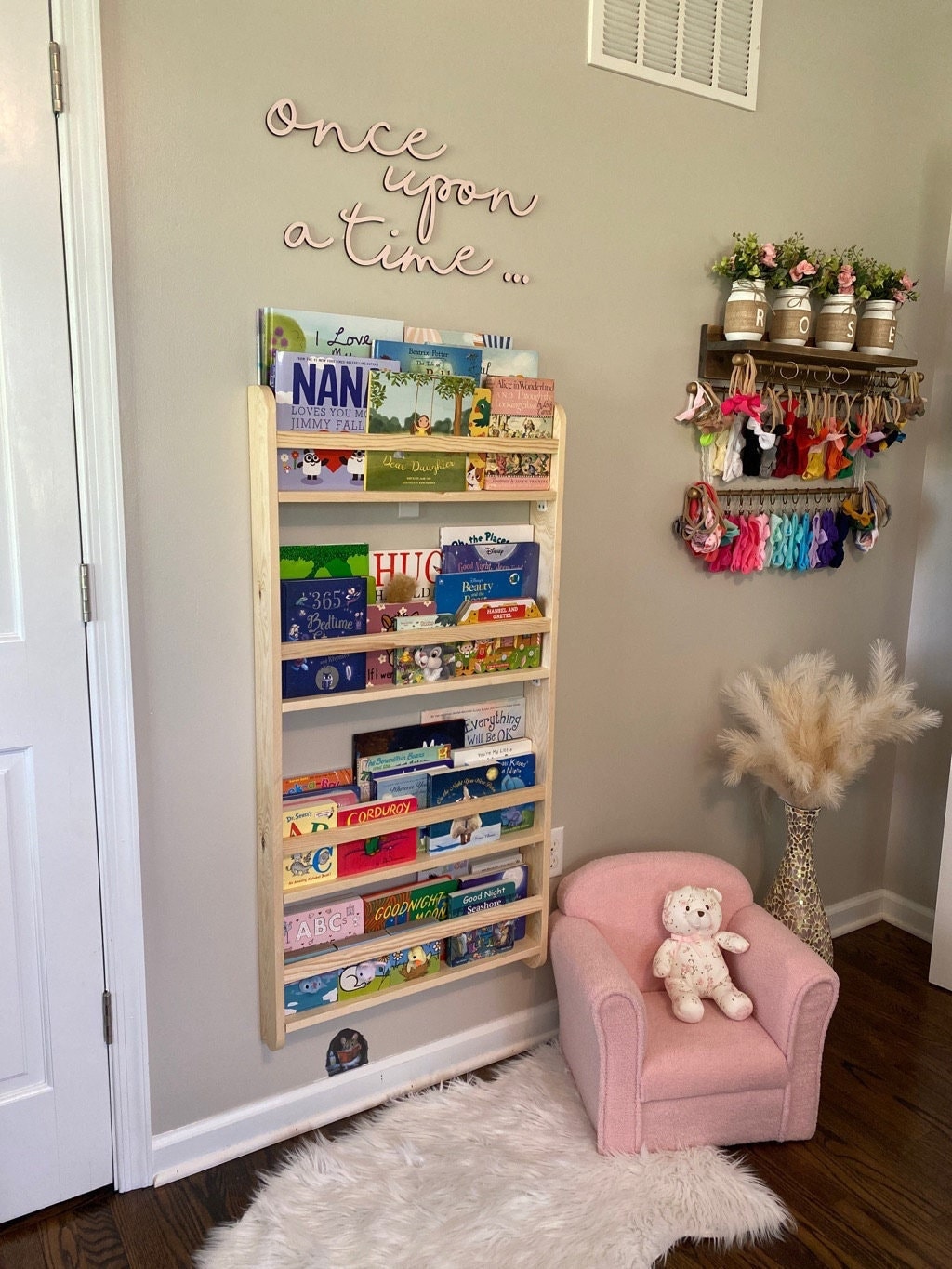 Nursery Kids Bookshelf, Montessori Bookshelf, Grandma Gift for Baby, Kids Bookcase, Montessori Bookcase, Nursery Decor,Gift for Baby