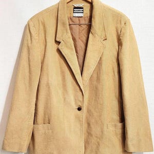 Vintage “Winks Lane” beige 100% cotton made in Hong Kong Corduroy Single Button unisex blazer XL
