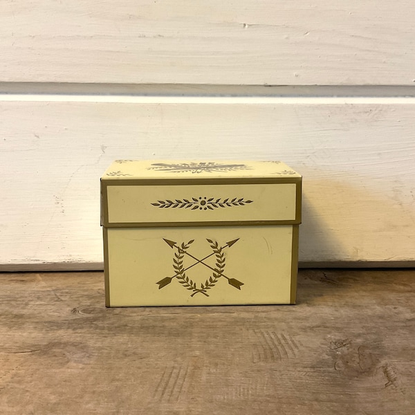 Vintage Recipe Box Metal Fleur de Lis Stash Box 1970s Yellow Grecian Arrows, Clean Inside, Mod Mid-Century MCM Retro Kitchen Hippie Boho