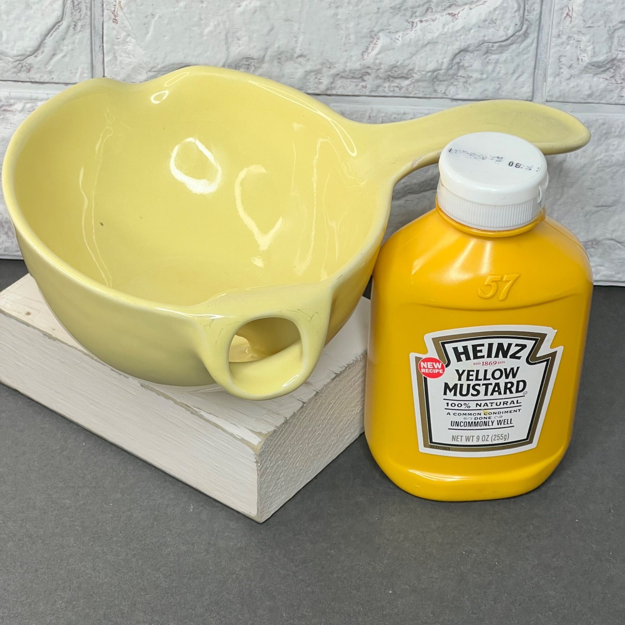 Vintage Ceramic Gravy Boat W/ Handle Seperator Pale Yellow Persian