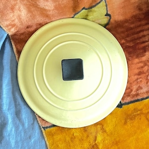 Le Creuset Dutch Oven Replacement Lid Only, Vintage Pot Cover, Elysees Yellow Enamel, Cast Iron, Code C, Mid Century, Square Knob Handle