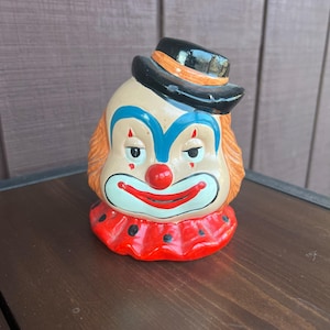 Vintage 1970s Clown Bank, Ceramic Piggy Bank, 70s Circus Decor, Kitsch Dopamine Gifts, Colorful Home Accessory, Made in Taiwan, Kids Room