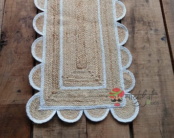 Scalloped Jute Rug with White Border, Bohemian Handwoven Area Rug, Eco-Friendly Natural Fiber