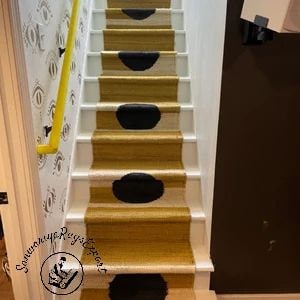 黄色、白、黒の円形ジュートランナーラグ、環境に優しい純粋なビーガン、麻ジュートランナー、階段ランナー、カスタムサイズあり、階段ランナー