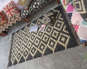 Hermosa alfombra Kilim hecha a mano, alfombra hecha a mano, alfombra de lana, alfombra kilim, alfombra de área, alfombra kilim moderna, artesanías egipcias