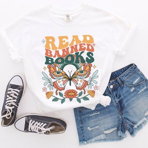 Lesen Sie verbotene Bücher Shirt, ich lese verbotene Bücher, ich lese verbotene Bücher Shirt, verbiete Bücher Shirt, Lese Shirt, Bibliothekar Shirt, lustiges Lese tee