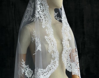Embroidery flower veil/1 tier veil/mantilla style/ bridal veil/ wedding veil/ custom veil