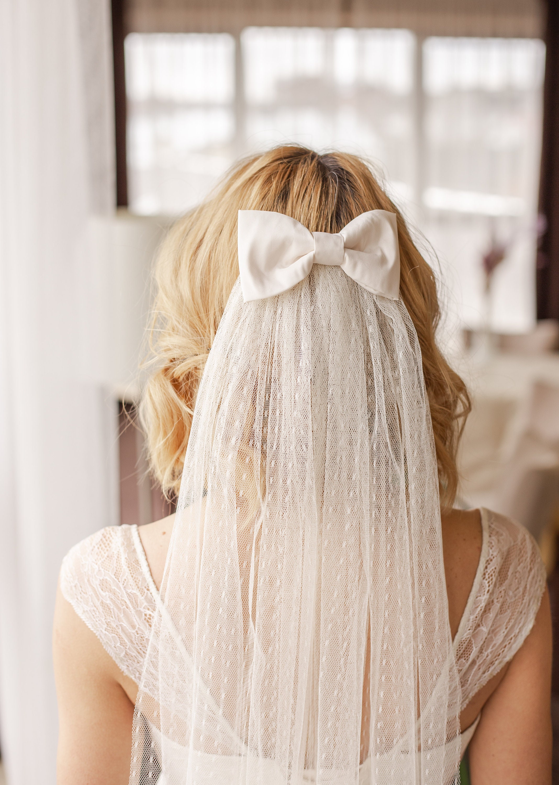 Marii Ballet or Semi Waltz Single Layer Ivory Wedding Veil | NY Gift Boutique