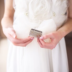 Ivory Tulle Bridal Hair Bow: Wedding Veil Alternative image 4