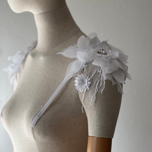 Abnehmbare Auf oder Ab der Schulter Elfenbein oder Weiße Perlen Corded Lace Straps zu Ihrem Brautkleid hinzufügen kann es Anpassen