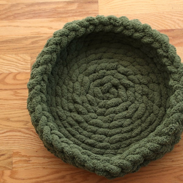 Chunky Crocheted Chenille Pet Bed -Olive green