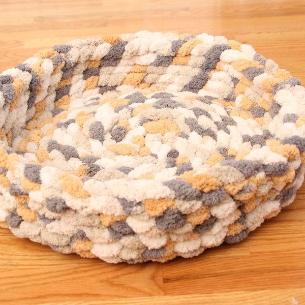 Chunky Crocheted Chenille Pet Bed Perch Cover-Toasted Birch -yellow gray white