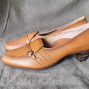 60s pumps UK  6.5