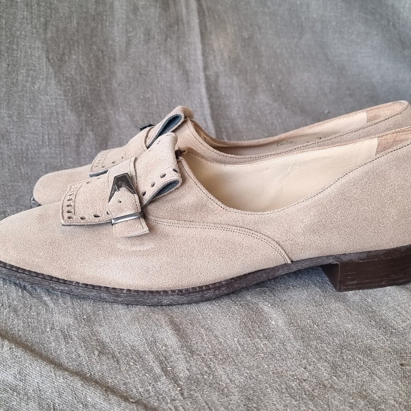 60s pumps UK 6