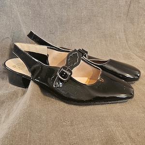 Deadstock 1960&#39;s slingbacks UK 3.5