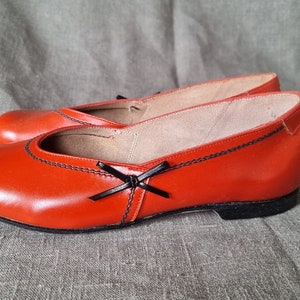 40's pumps UK 3.5 & 4