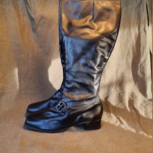 60s boots UK 6.5, 7.5