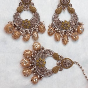 Gorgeous Indian/Punjabi Bollywood Kundan earrings and tikka sets in breathtaking colours