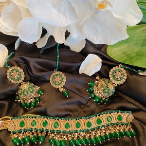 Beautiful Indian/Punjabi Bollywood style Polki jewellery sets includes necklace, earrings and tikka in various colours