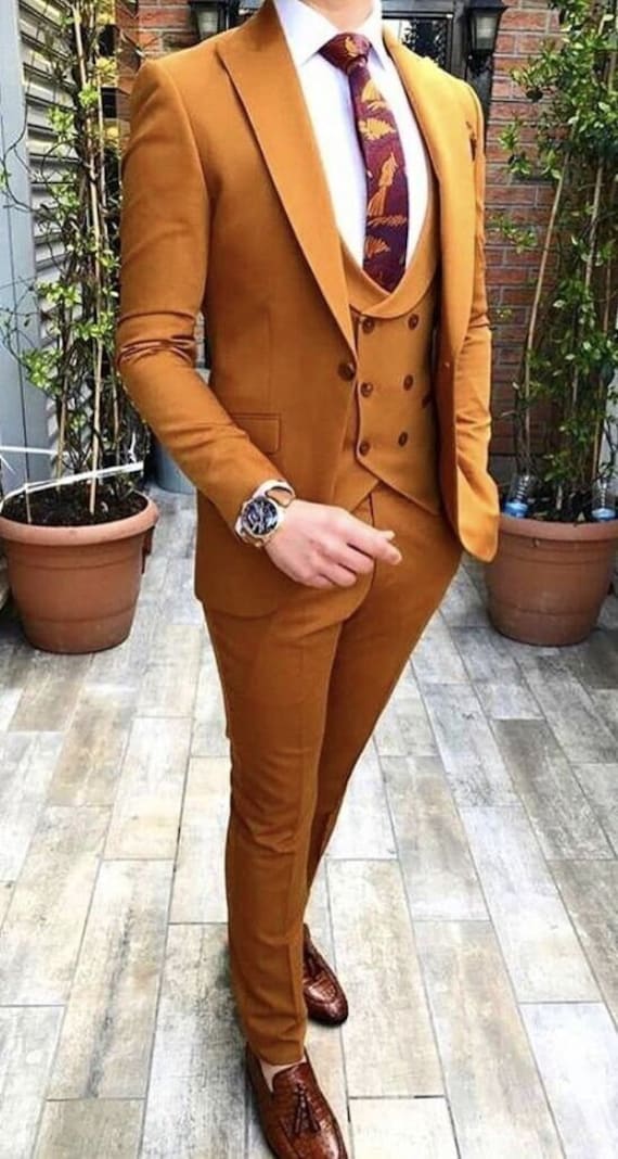 3 PIECE SUIT, Yellow Suit With Vest, Sharp and Confident Plain Pointed  Collar Slim Fit Suit A Must-have for Any Fashion-forward Man - Etsy