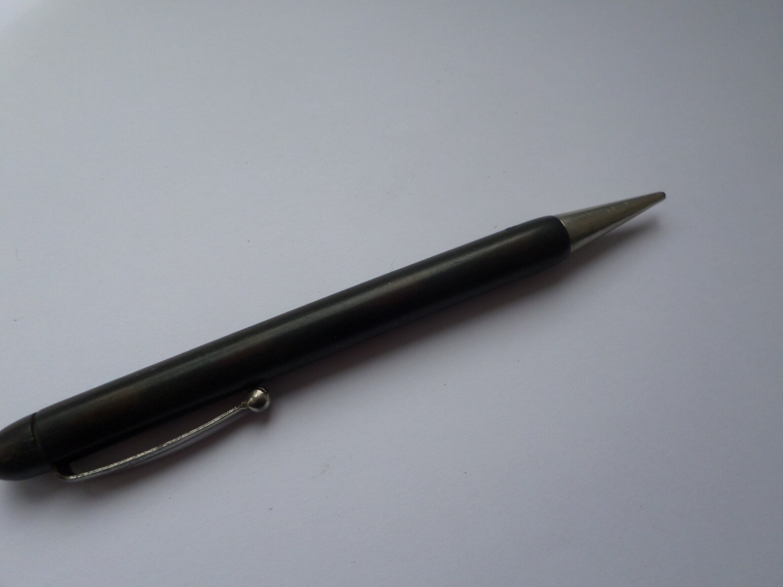 A vintage circa Art Deco era propelling pencil unamed but Etsy