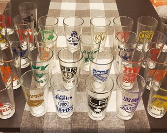 Custom Mix and Match Set of 4 Pint Glasses Sports Team Logos