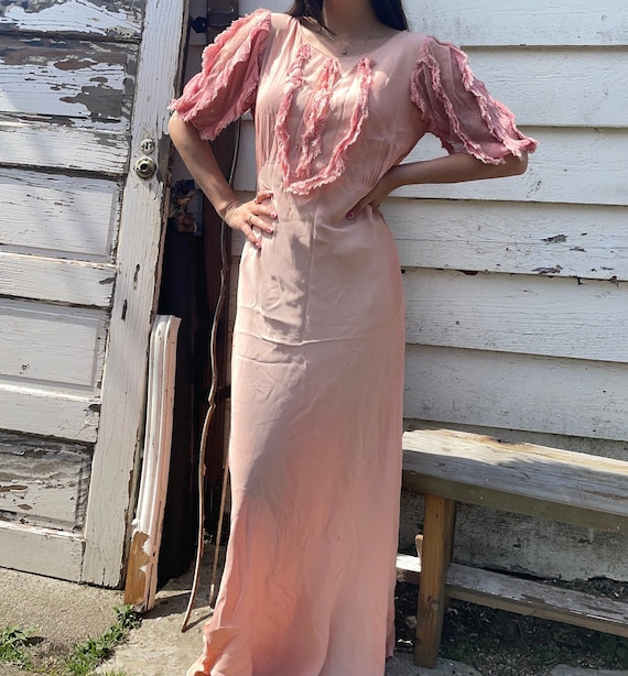 open lace back dress Cecil - Pink 1950s Dress with White Lace