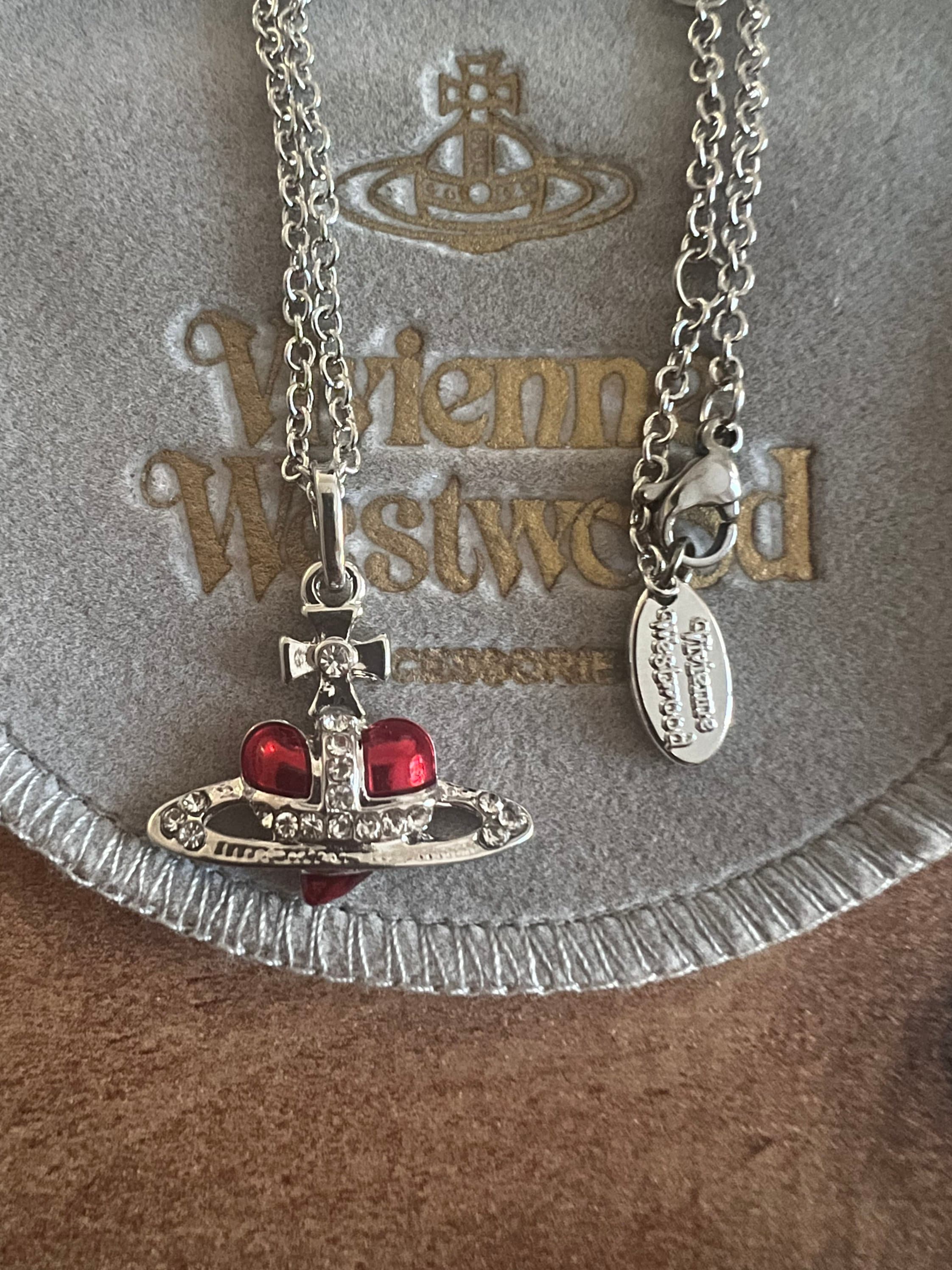 Vivienne Westwood, Jewelry, Vivienne Westwood Petra White Heart Crystal  Gold Rhinestone Necklace