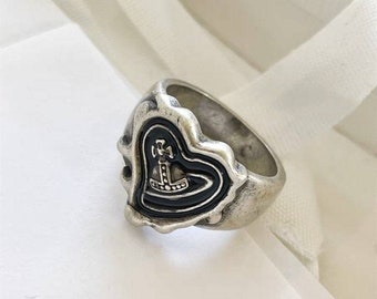 vivienne westwood heart seal ring