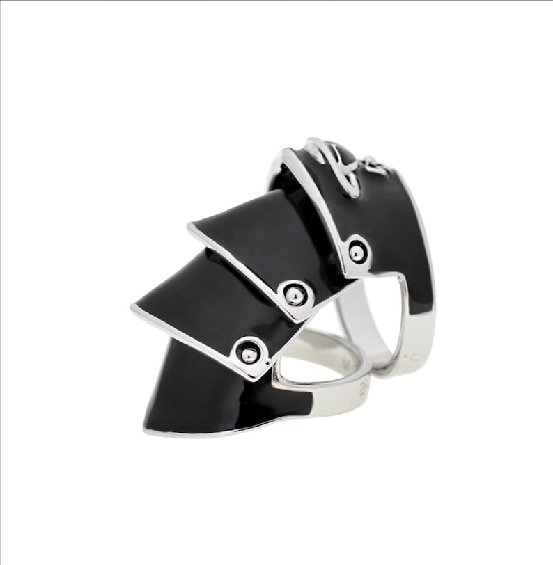 nana anime armour ring,vivienne westwood ring,armor ring image 7