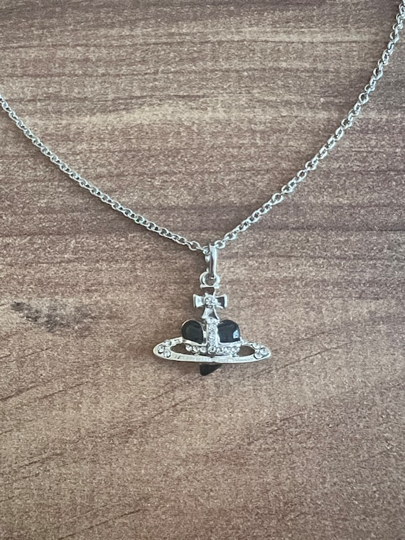 Vivienne Westwood Saturn Necklace -  Finland