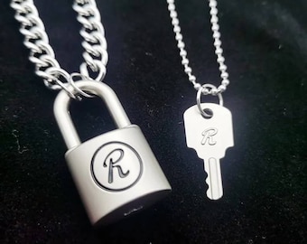 nana ren anime necklace ,vivienne westwood necklace ,lock and key together necklace , twin necklace ,friend necklace