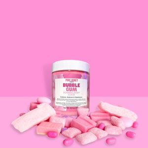 Bubblegum Foaming Body Scrub | Made with Shea Butter and Vitamin E| Exfoliating and Hydrating| Includes Thermal Wrap and Ice Pack