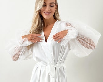 Bride robe for wedding day Bridal robe for bride Bride getting ready outfit White dressing gown pleated sleeves Bridesmaid gift