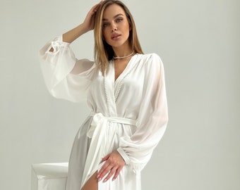 Bridal robe Long silk robe White bride robe Robe with reals Bridal boudoir robe Wedding dressing gown Maxi bridal robe Wedding day robe