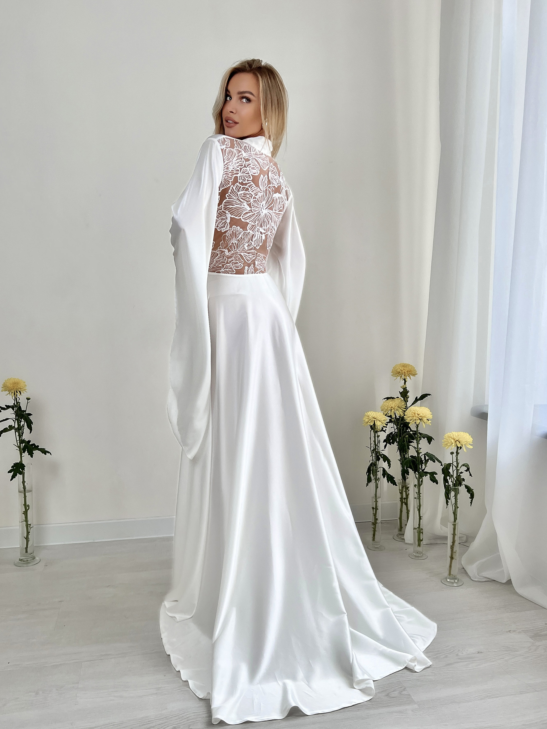Long silk robe with train cheap