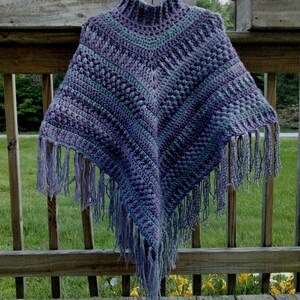 Crochet Poncho,Purple Poncho, Crochet Boho Poncho, Handmade Poncho, Autumn Poncho, Fall Poncho