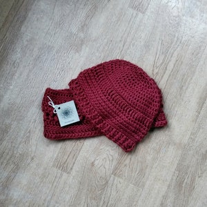 Crochet Cowl with Matching Beanie, Crochet Cowl Gift Set, Red Cowl and Beanie, Crochet Hat and Cowl, Handmade Gift for Her, Crochet Gift