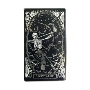 Pin de esmalte duro del signo del zodíaco Sagitario