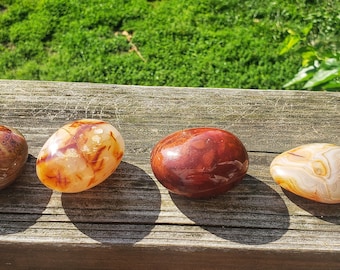 Vibrant Palm Stones, Carnelian And Sardonyx Crystals , Artist's Stone, Crystal Display, Boost Of Confidence, Bruja, Hoodoo, Fiery Energy