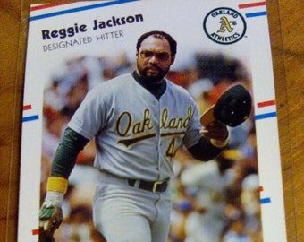 1988 Fleer Reggie Jackson A's Last Year Baseball Card No.283 in Mint Condition. Pack Fresh Hall of Fame class of 1993 Mr. October 563 HRs.