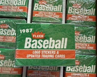 1-1987 Fleer Update Factory Sealed Baseball Card Set in Mint Condition. Factory Sealed Guaranteed Unsearched-Case Fresh-Maddux RC / McGwire.
