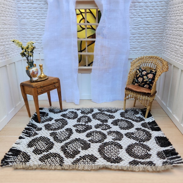 dollhouse miniature area rug · black & white leopard woven rug · 1:12 scale decor · dollhouse carpet