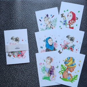 Lot de cartes postales « Femmes du monde »