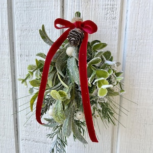 Artificial Mistletoe,Hanging Christmas Mistletoe,Stocking Stuffer, Fake Mistletoe Decoration, Mistletoe Ornament, Holiday Gift, Hostess Gift