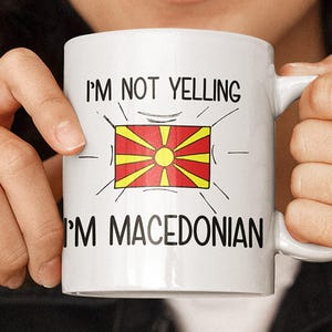 Geschenk für Mazedonier, lustige mazedonische Kaffeetasse, Mazedonien Geschenk, mazedonische Flagge Mazedonien Andenken, mazedonische Geburtstagsgeschenk, Balkan Geschenk